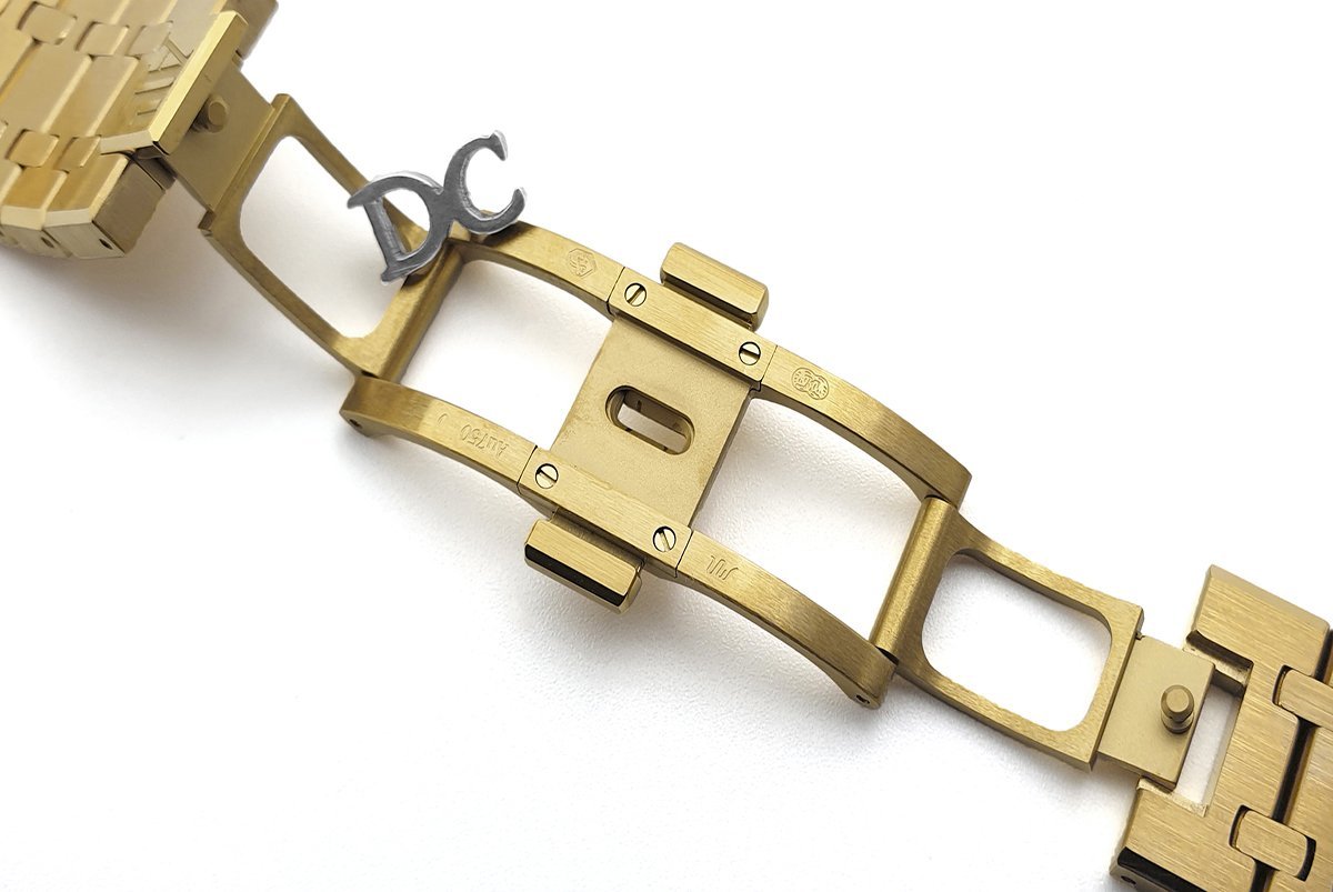 Royal Oak Self-Winding Chronograph Blue Dial in Yellow Gold - Image 5